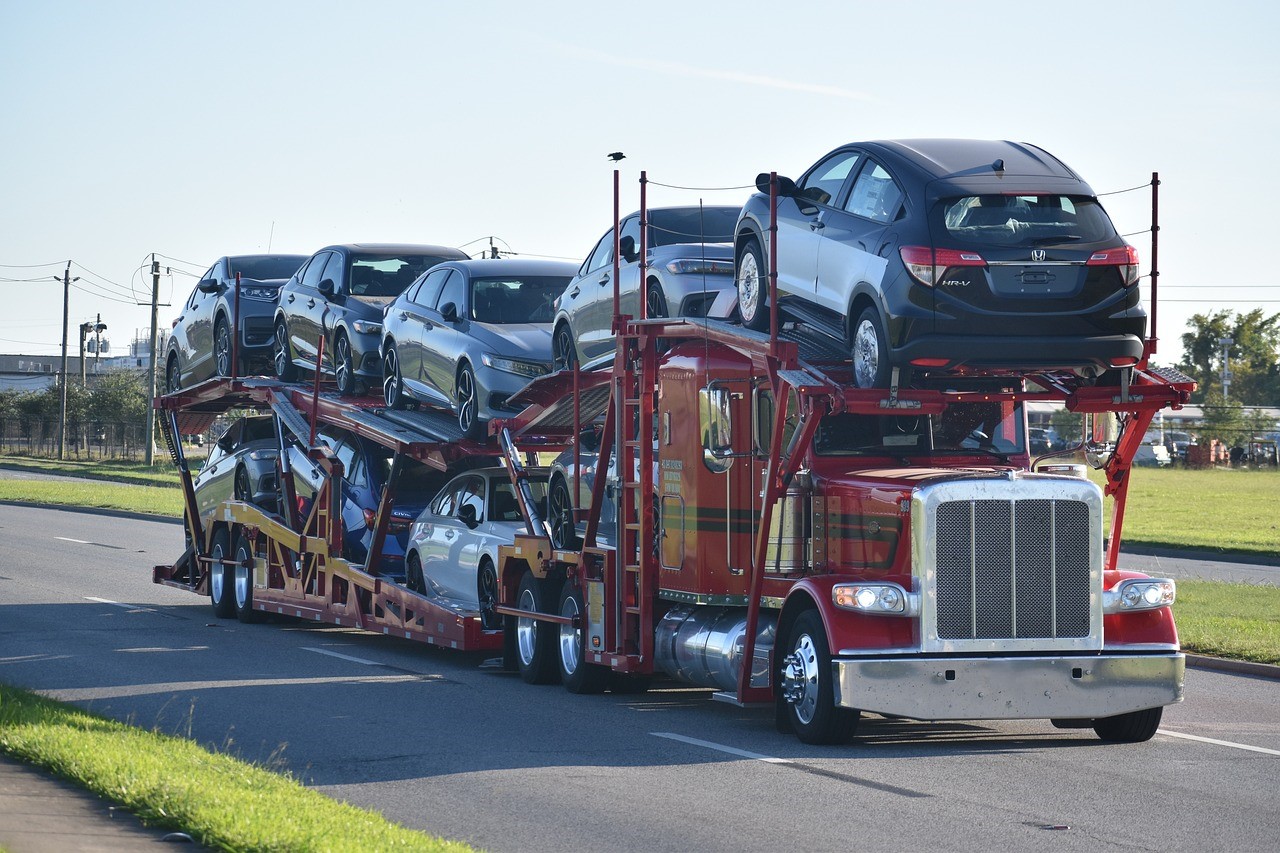 Professional vehicle services - Multi-vehicle carrier for automobile transportation