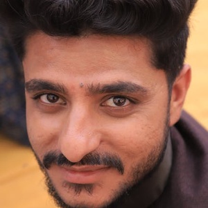Portrait of Rajesh Kumar, Business Owner - Way2Packers customer testimonial